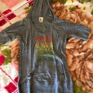 Quarter sleeve hooded sweatshirt